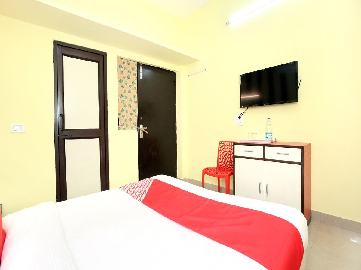 Oyo 12038 Hotel Alishan Chandigarh Ngoại thất bức ảnh