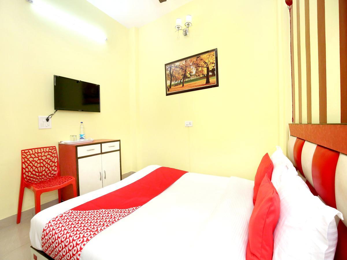 Oyo 12038 Hotel Alishan Chandigarh Ngoại thất bức ảnh